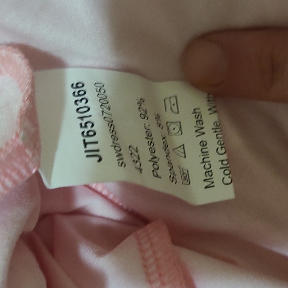 XS Shein Runched Milkmaid Pink Bodycon Dress with Red Hearts and Ruffled Straps - Picture 9 of 10